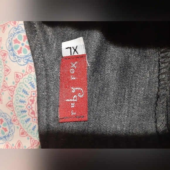 Ruby Rox Ladies Dress - Picture 6 of 6